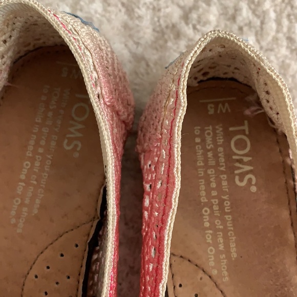 Pink Ombré Crochet Toms - Picture 5 of 6
